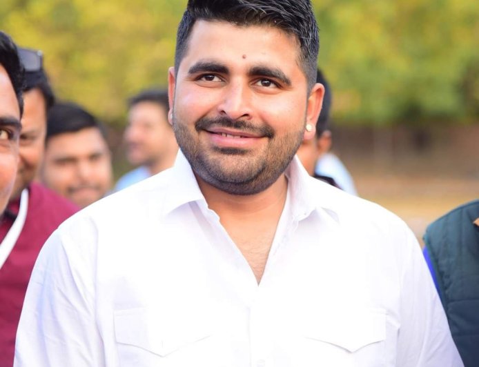 शिव विधायक रविन्द्र सिंह भाटी का facebook पेज हुआ हैक